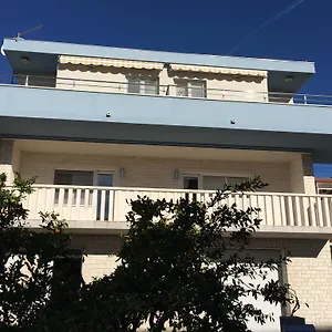 Mane Apartment
